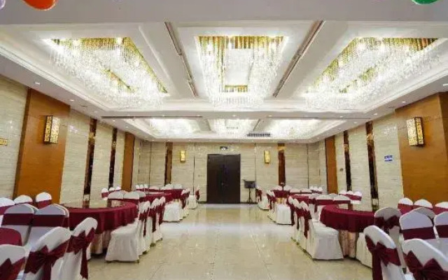 Henghe Chuntian Holiday Hotel