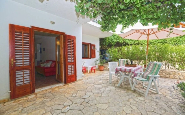 Josip - 100 m From Beach - A2