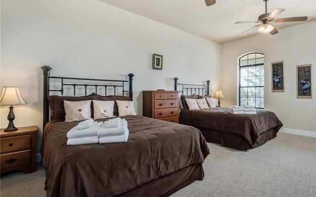 Alpine Village Lodge - Five Bedroom Cabin