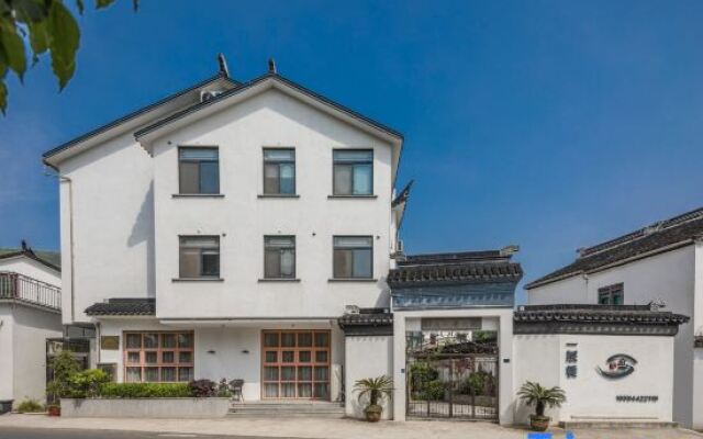 Yicenglou Boutique Hostel