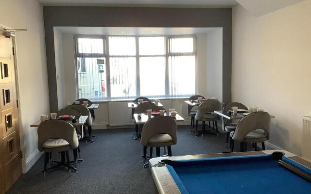 Harleys Reads Avenue