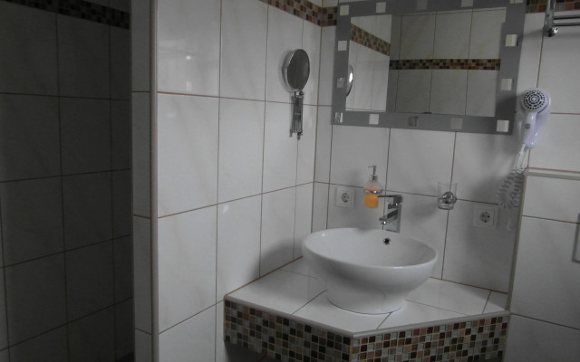 Pension am Donaubogen