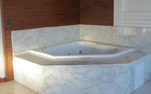 Las Piedras VIP Lodging