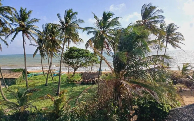 Alankuda Dolphin Village Hotel