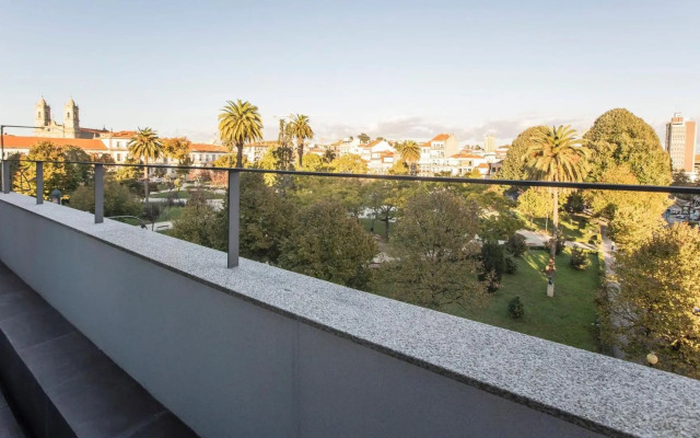 Stylish Studio w/ AC & Balcony by LovelyStay