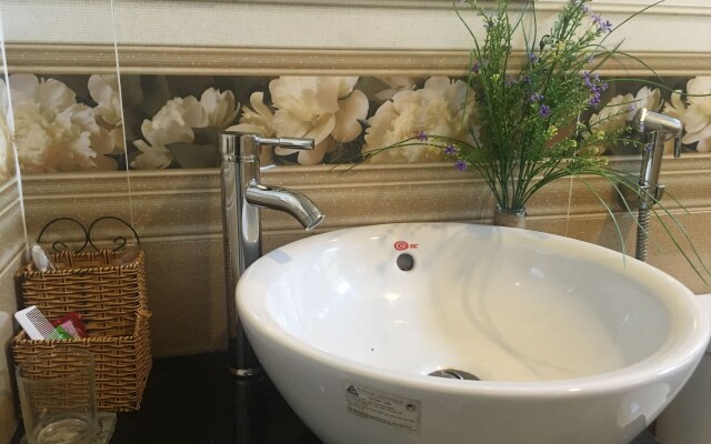 Phuong Quang Hotel