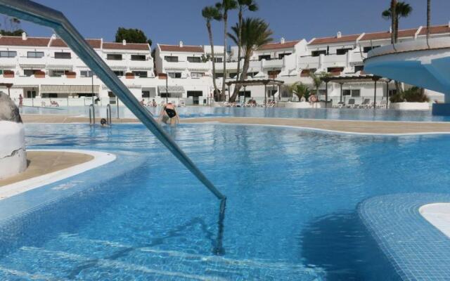 Tenerife with impressive pool 136