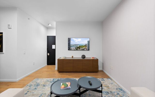 Apt with Stunning View at Downtown Miami