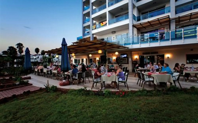 Venessa Beach Hotel