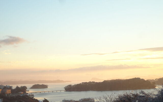 Breezbay Seaside Resort Matsushima