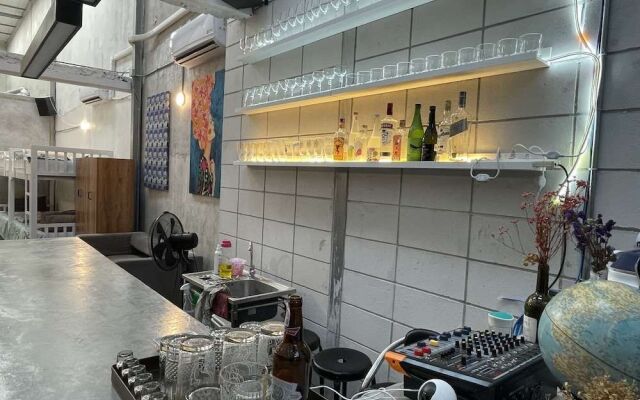 Old Bar Bangkok House
