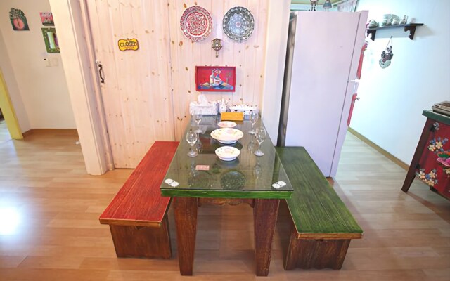 Ganghwado Helgi House Pension