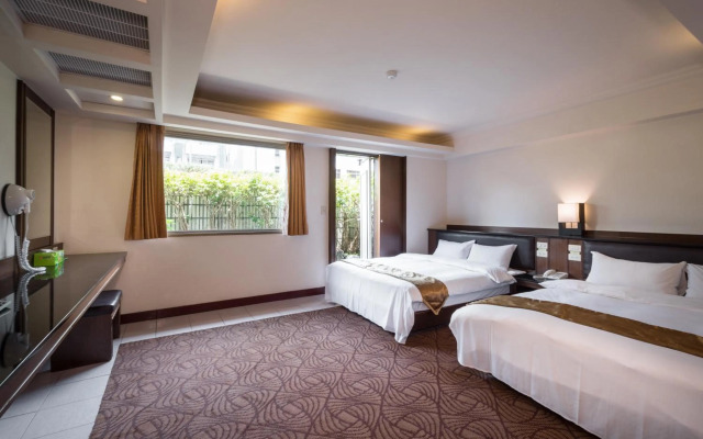 The Enterpriser Hotel