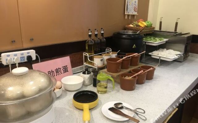 Home Inn (Yulin Bus Station)