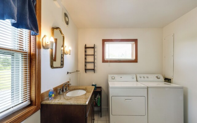Shorefront House w/ Views, 14 Mi to Acadia NP