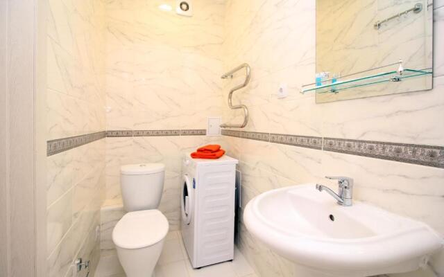 ZhK Raduzhnyj bereg apartamenty bliz aeroporta RB343