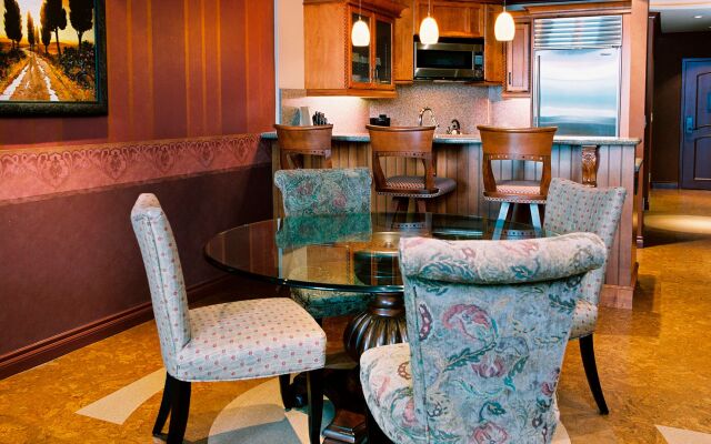 The Royal Kelowna