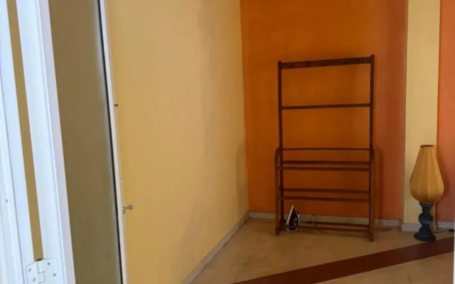 Cheerful One Bedroom Apartment