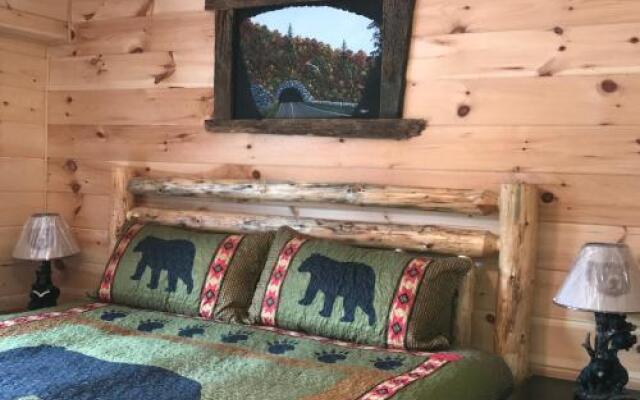 Downtown Gatlinburg Apartment