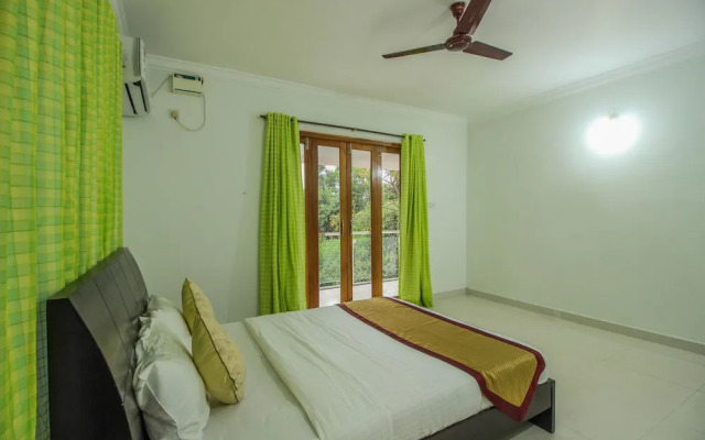 OYO 10297 Home Sunset View 2BHK Dona Paula
