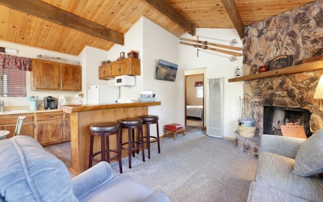 Escape IN THE Pines #2276