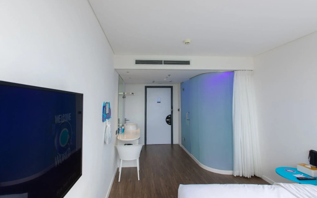 Tru by Hilton Hau Giang City Centre