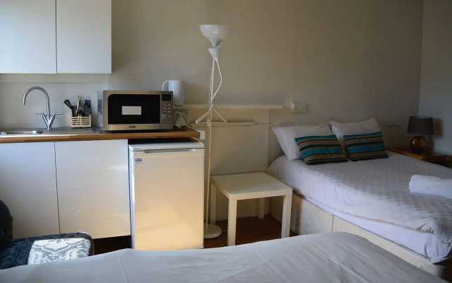 Hostel 7