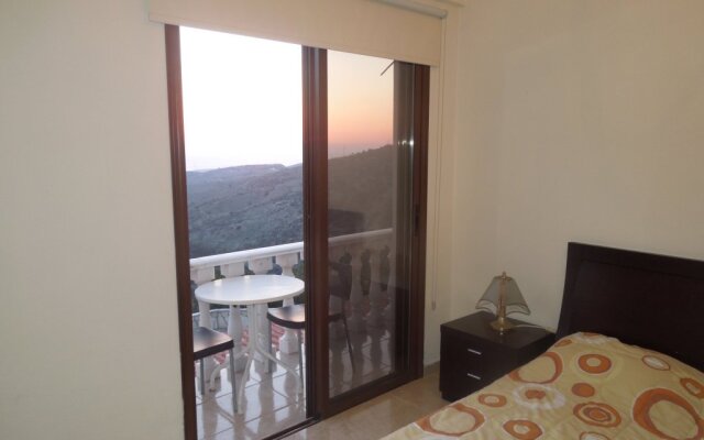 Adonis Palace rooms and Bungalows