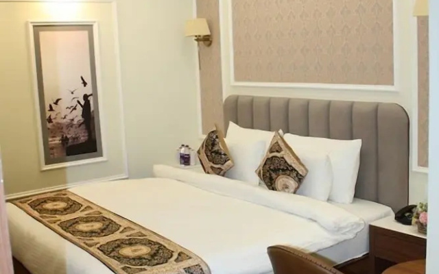 Hotel Keshari Palace
