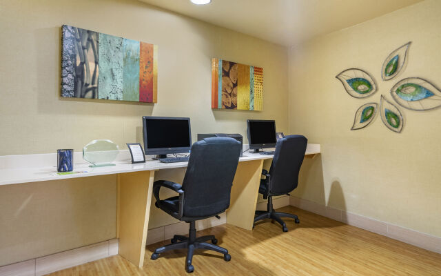 Hampton Inn by Hilton Tampa Fairgrounds Casino