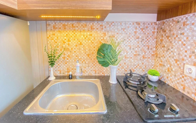 Cozy and Simply 2BR Apartment at Parahyangan Residence