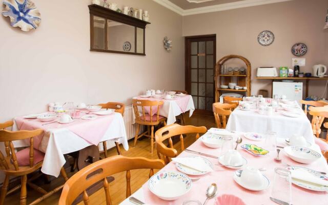 Fern Rock Bed And Breakfast