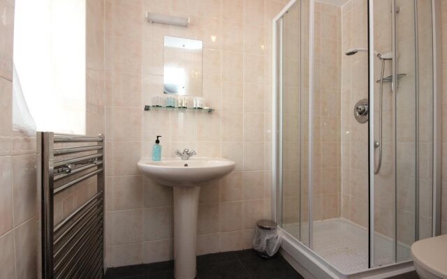 Keeru's Guest House