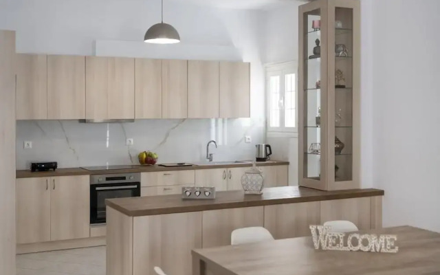 Parian Charming 3bedroom Home