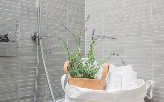 Beautiful Ronco Loft