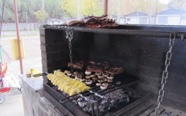 Bungalows Camping Alpha Madrid