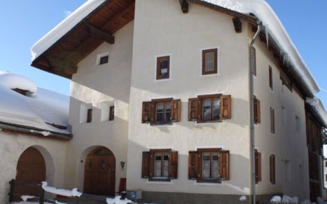 Ferienwohnung Chasa Crusch 117