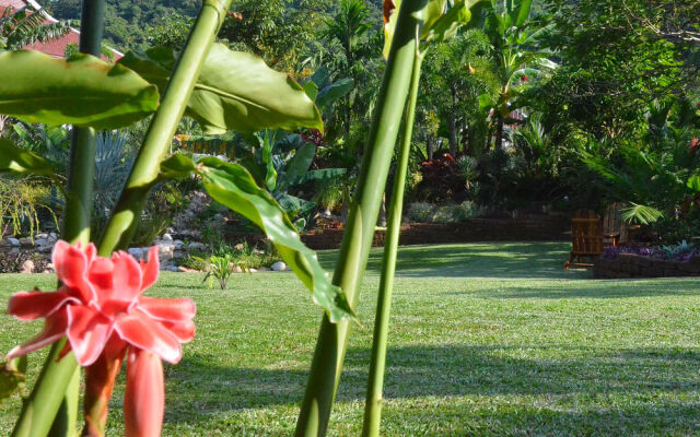 Cominsia Lodge