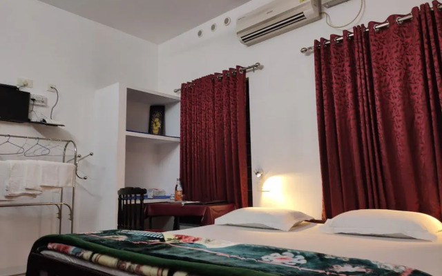 Kuttickattil Gardens Home Stay