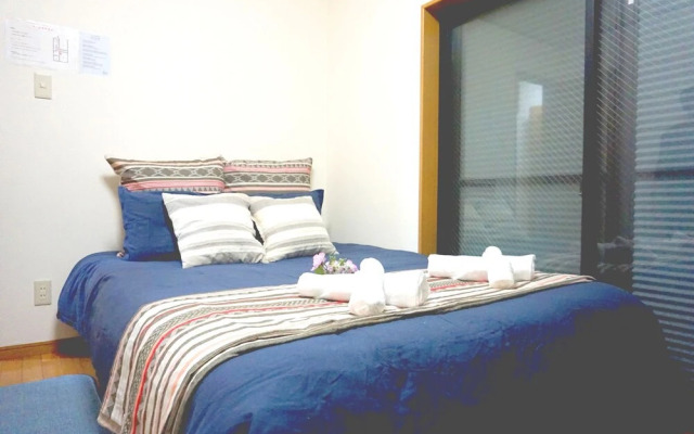 Namba Tsutenkaku Warm Villa WS-1