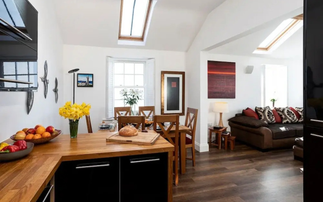 Lighthouse With Sea-views in Cumbria, No Deposit