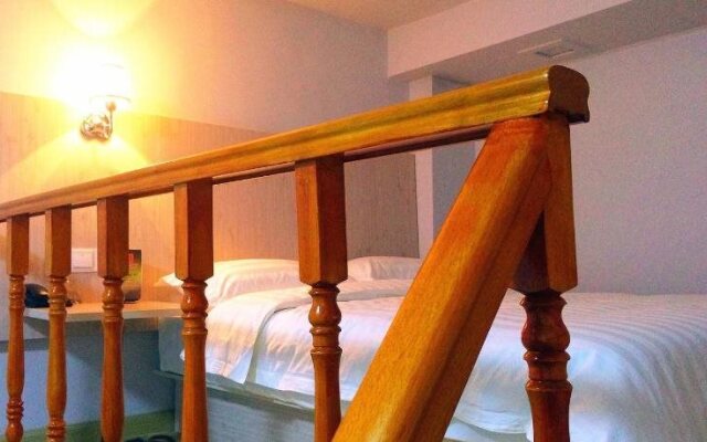 Nanchang Huyou Boutique Hotel Bayi Square Railway Station