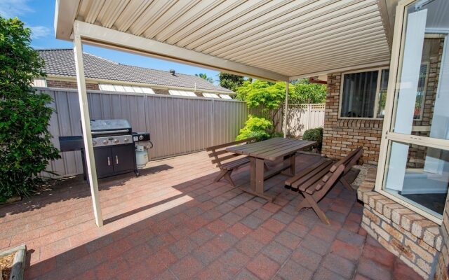 Whitesands Road, Unit 2/12