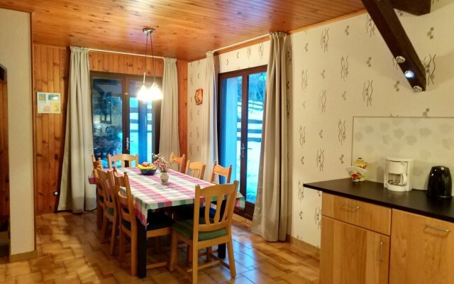 Chalet in Saint-Jean-de-Vaulx with Mountain View