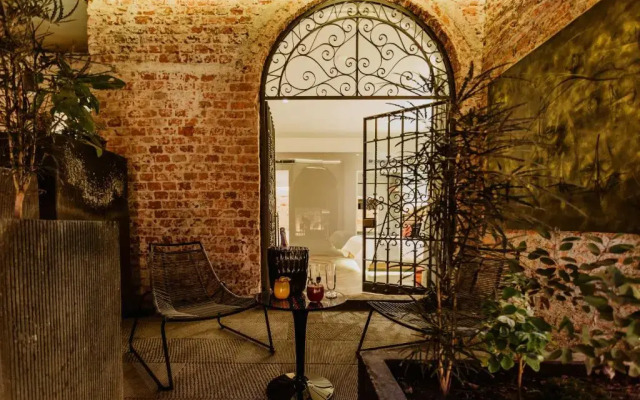 Ta Hotel de Diseño