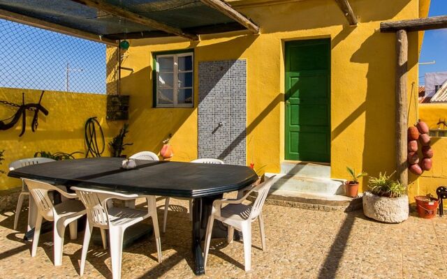 Casa Mestre Guesthouse