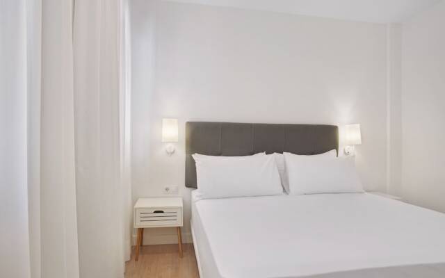 Apartamentos Metrópolis Sevilla