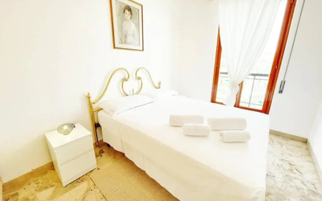 [SUITE DE AMICIS] Vista mare e relax