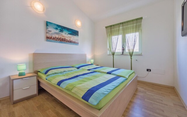 Stunning Home in Galizana With Wifi and 3 Bedrooms