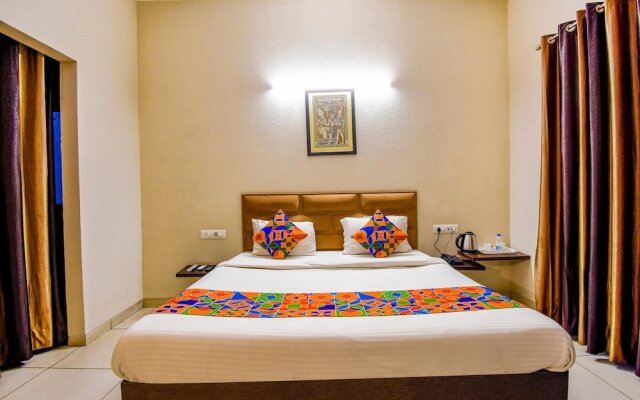 OYO 23203 G-5 Villas